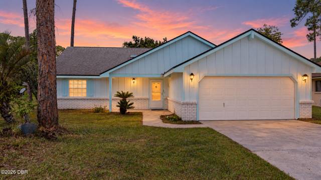 10 Wedgewood Lane, home for sale in Palm Coast