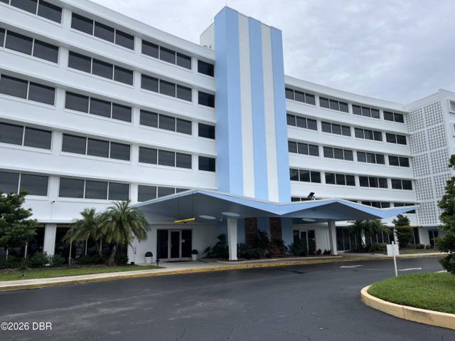 1224 S Peninsula Drive #301, home for sale in Daytona Beach