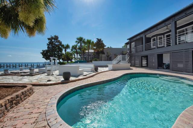 Shelter Cove Estates