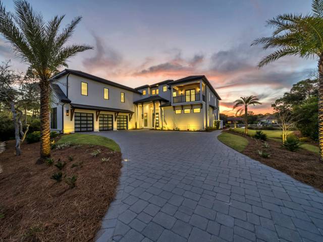 330 Kelly Plantation Drive home for sale in Kelly Plantation S/D