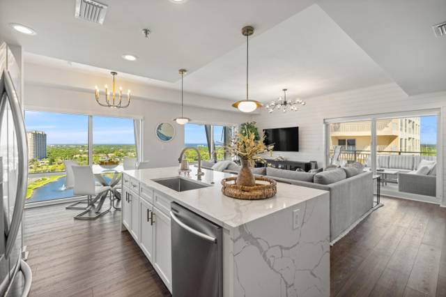 5002 S Sandestin Boulevard #UNIT 7222-72224 home for sale in Luau Ii