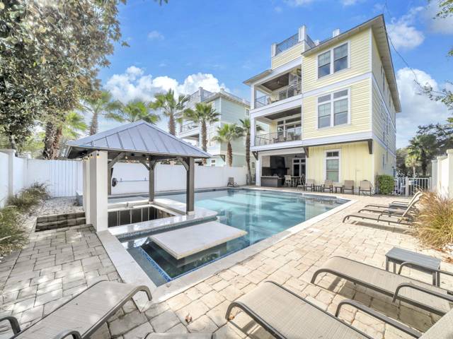 71 Dolphin Street home for sale in Crystal Beach
