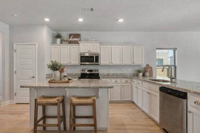 231 Baycliff Drive home for sale in Ridgeway Landing