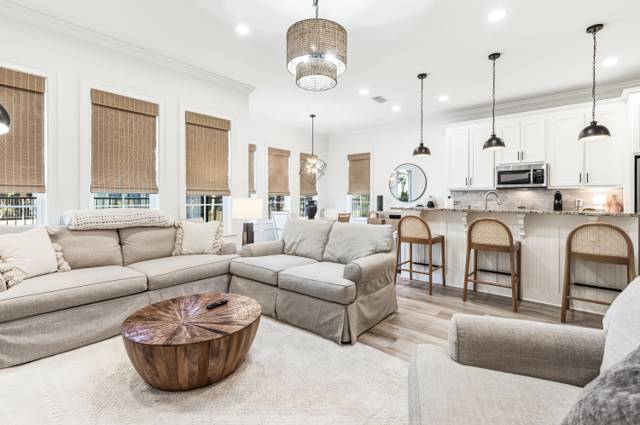 1935 Boardwalk Drive home for sale in Villa Lago