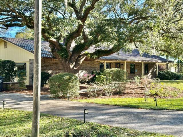 444 Pitts Bayshore Drive home for sale in Pitts Bay Shore