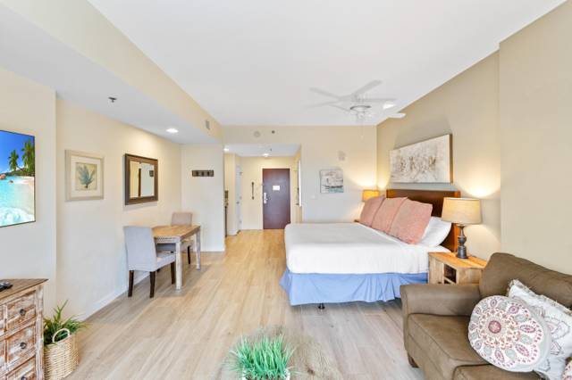 5000 S Sandestin Boulevard #UNIT 7105 home for sale in Luau I