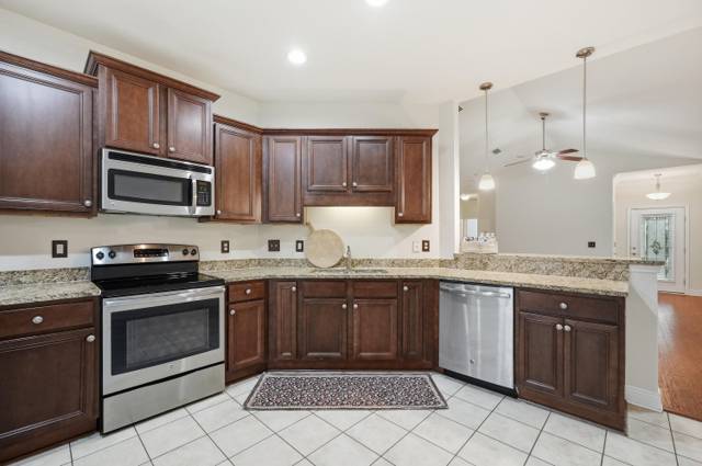 292 S Marsh Landing home for sale in LaGrange Landing