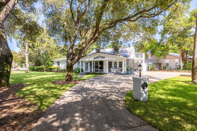 2 NE Bay Drive home for sale in Elliotts Point