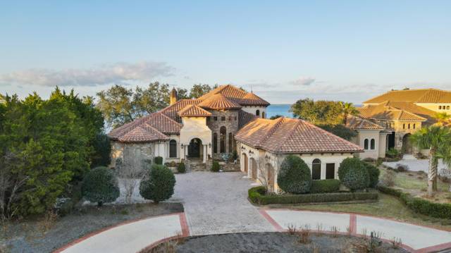 456 Captains Circle home for sale in Regatta Bay