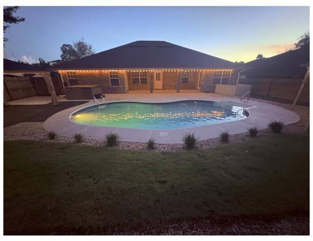 307 Gauntlet Drive