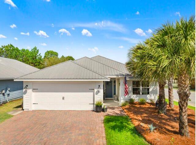 10 Golden Eagle Court home for sale in Eagle Bay