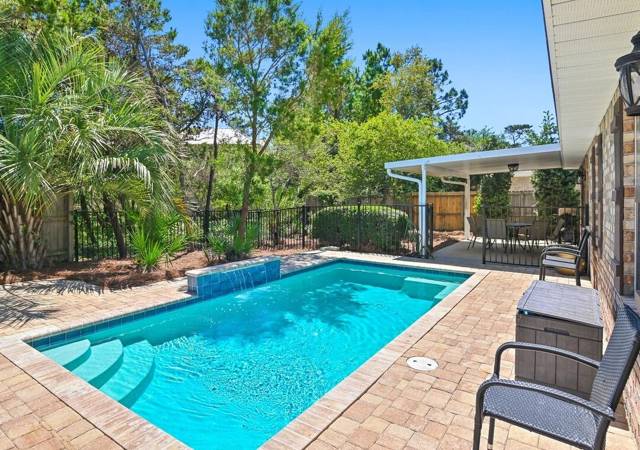 365 Sandy Cay Drive home for sale in Paradise Retreat