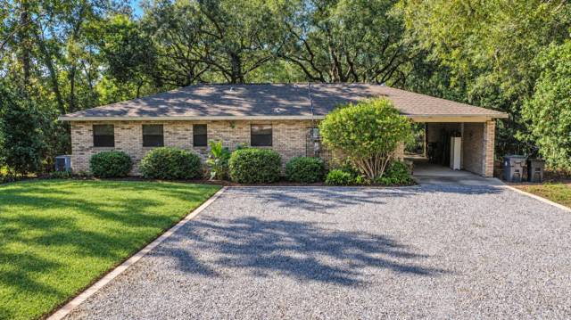 11 W Bayou Forest Drive