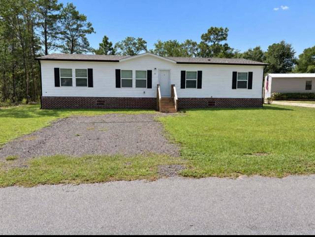 39 Bellini Road home for sale in Oakwood Lakes Estates