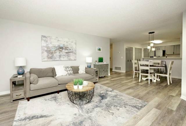 55 Bay Drive #2202