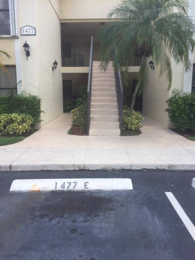 1465 W Lake Crystal Drive #G home for sale in Palm Beach Grande