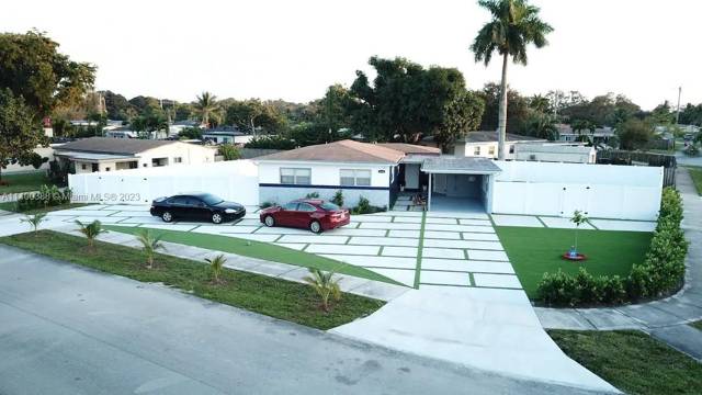 3240 SW 17th Street home for sale in Riverland Village