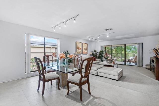 20 Westgate Lane #B home for sale in Westgate At Hunters Run