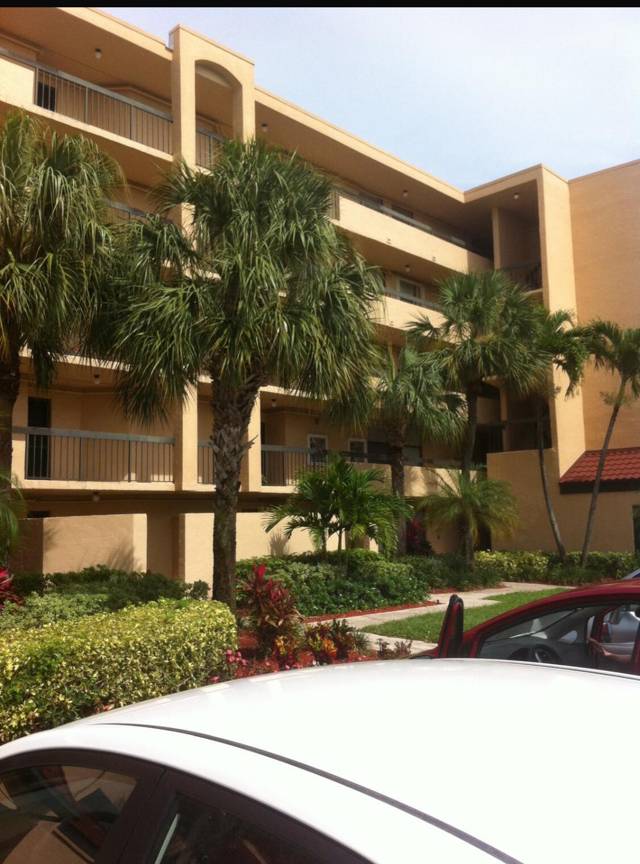 750 Egret Circle #6511 home for sale in Lavers Delray Racquet Club