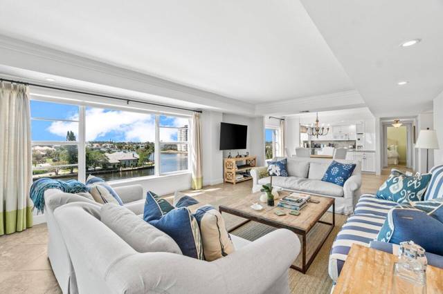 Seagate Manor Condo