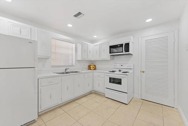 Trails End Villas Inc Condo