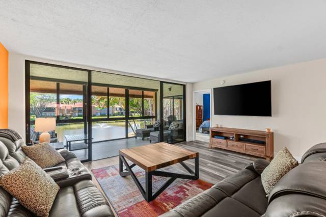 11255 Green Lake Drive #203 home for sale in Green Lakes Condo 1 Thru 21 Or3248P1