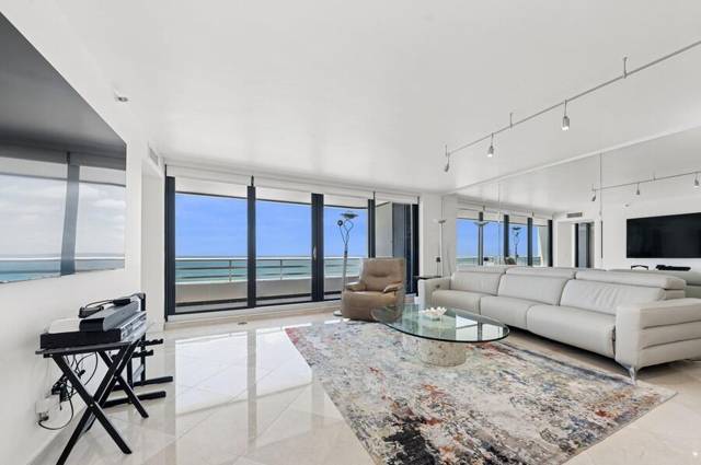 1400 S Ocean Boulevard #1004 home for sale in Addison