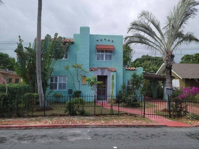 121 S B Street, home for sale in Lake Worth Beach