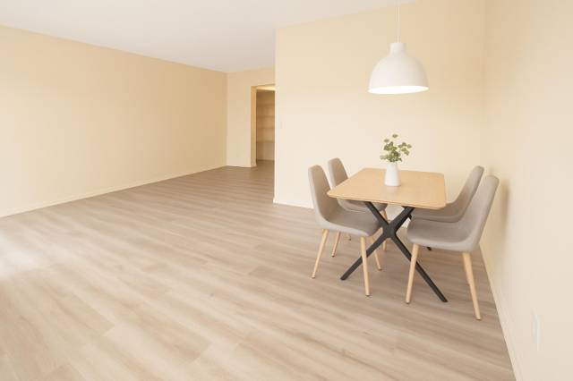 Yarmouth At Century Village Condo