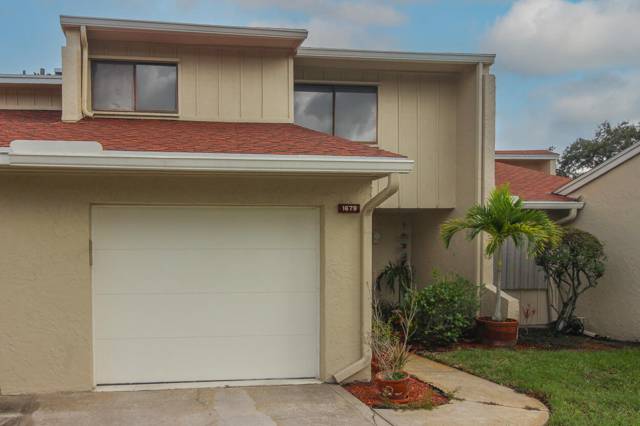 1679 SW Crossing Circle, home for sale in Palm City