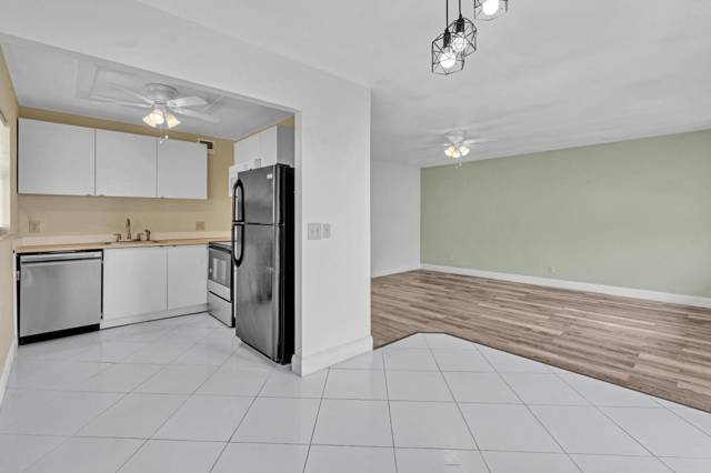 365 Flanders #H home for sale in Kings Point Flanders