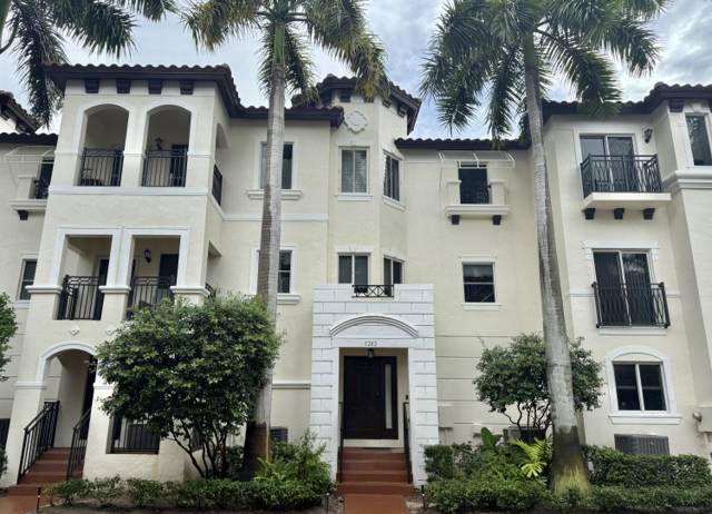 Coastal Bay Colony