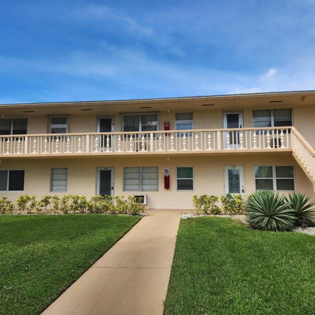 Century Village - Coventry Condo