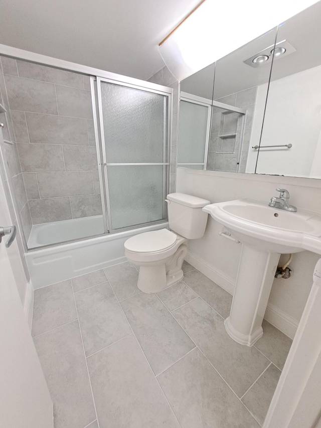Sussex Condo