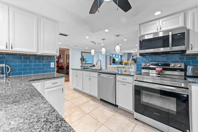198 NW 67th Street #207