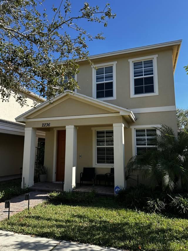 2236 SE Union Park Drive home for sale in East Lake Village