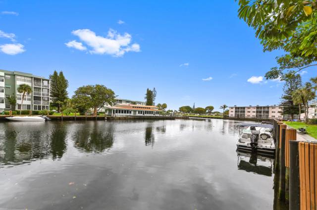 WatergateHomes for Sale in Hollywood, FL