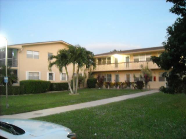 216 Sheffield I home for sale in Sheffield Condos A To Q