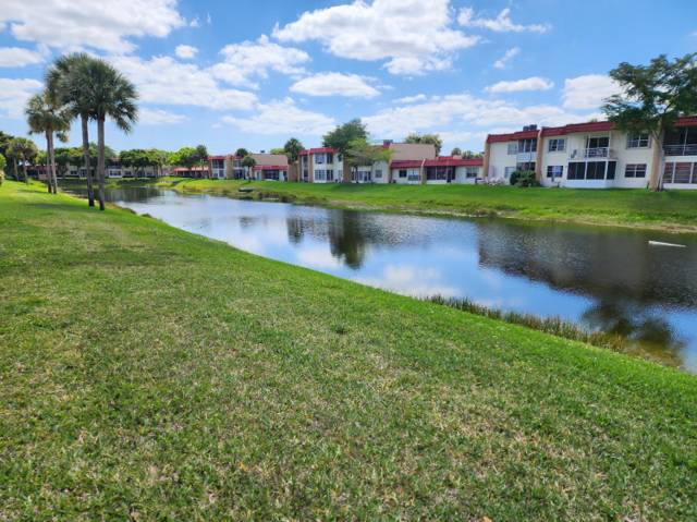 Golden Lakes Village