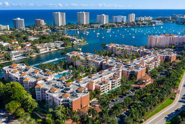 Mizner Court