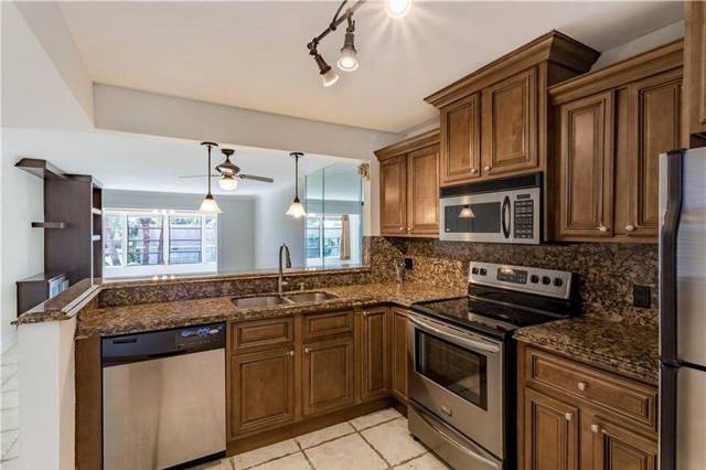 2800 Fiore Way #2060