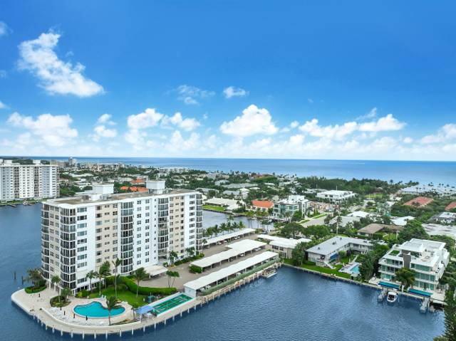 Seagate Manor Condo