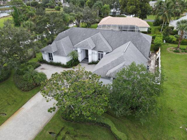 1111 SE Westchester Drive home for sale in River Vista