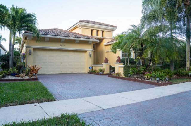 8601 Via Grande home for sale in Buena Vida