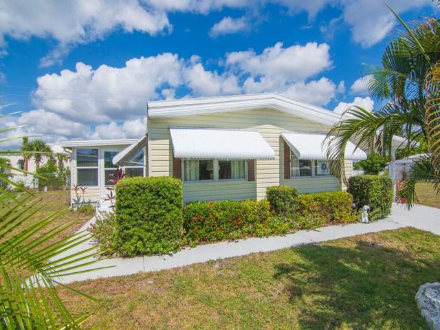 196 NE Emerald Drive