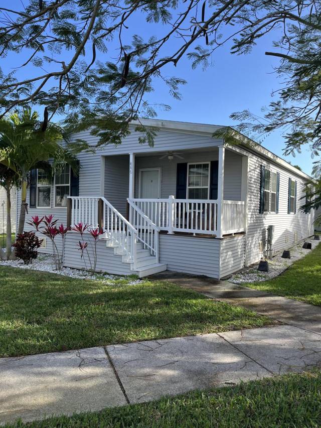 2555 Pga Boulevard #446 home for sale in the Meadows Wellington