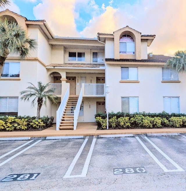 Sterling Villages Of Palm Beach Lakes