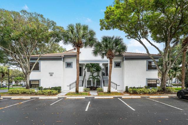 5406 Venetia Court #F home for sale in Alexandra Village Condo
