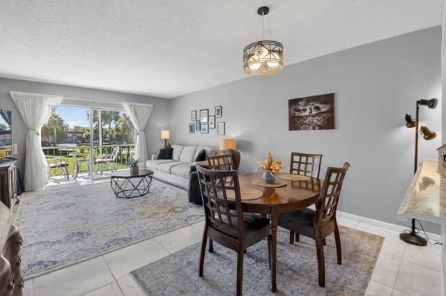 33 Abbey Lane #207