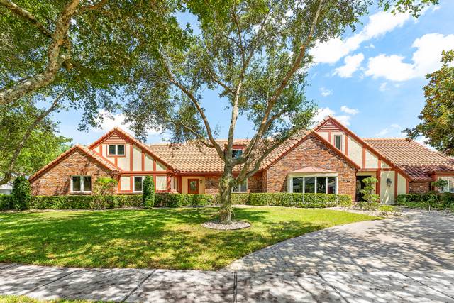 3790 Kings Way home for sale in Woodfield Hunt Club